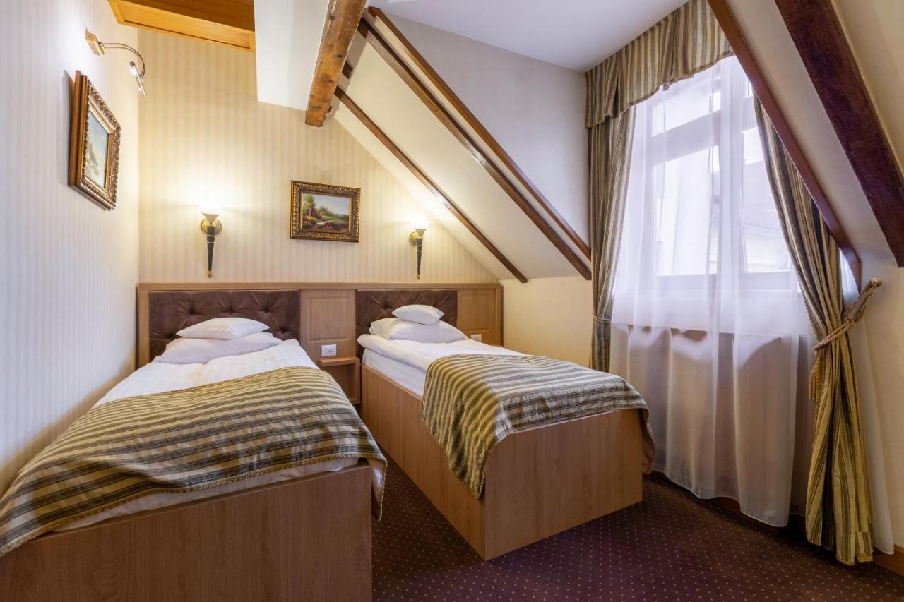 Hotel Am Ring سيبيو المظهر الخارجي الصورة